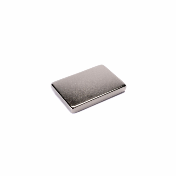 Neodímium téglatest mágnes 30x20x5mm
